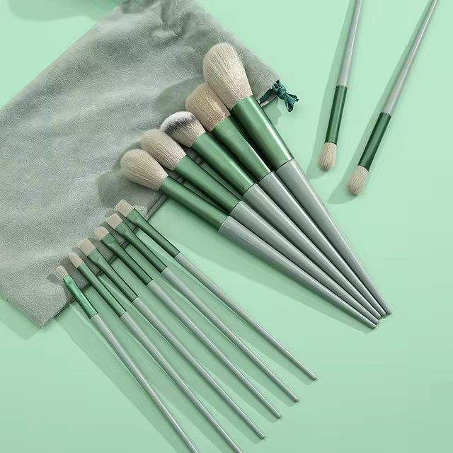 13 pcs Makeup Brushes set | Glamoroid.com